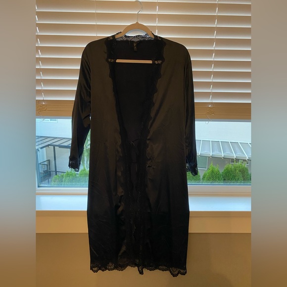 Dita Von Teese Star Lift Robe - Dressing gown - exquisite lace and flattering - Picture 5 of 9